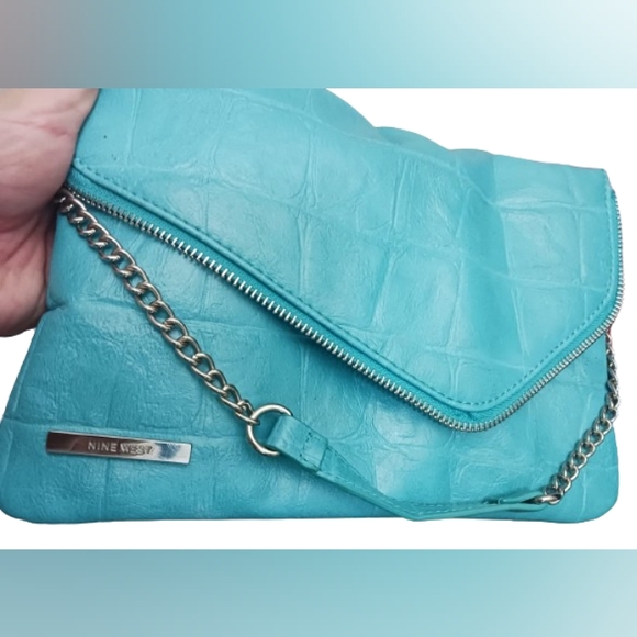 Nine West Turquoise Zipper Trim Purse / Clutch - Picture 2 of 7